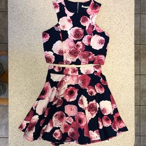 Miss Behave Girls Size 8 2 piece Skirt Set